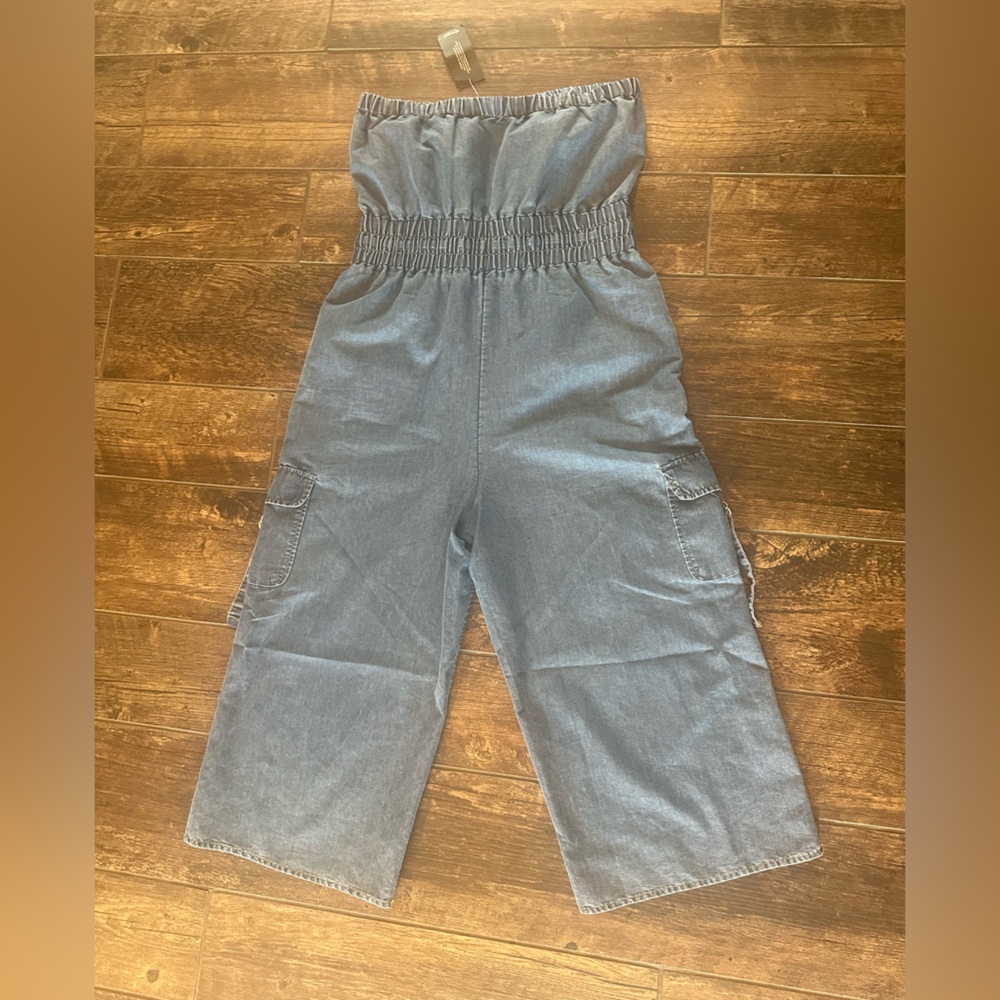 NWT Hint of Blush Stylish Blue Denim Jumpsuit - Picture 5 of 5